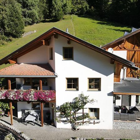 Haus Evelin Apartment Sankt Leonhard im Pitztal Exterior photo